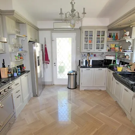 Luxury In Hills Villa